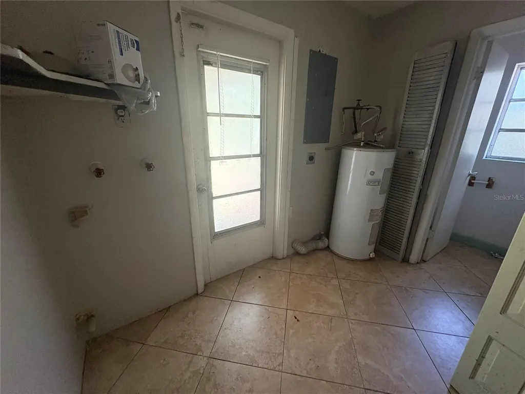 1430 Stillwater Avenue Deltona FL 32725