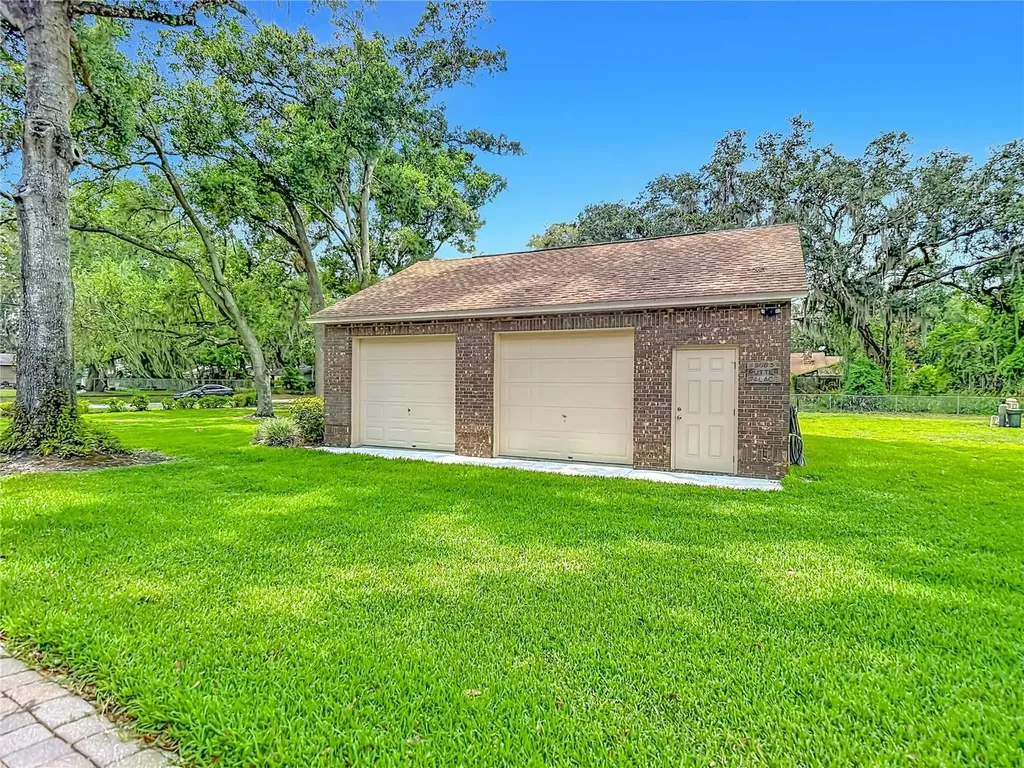2702 Stafford Oaks Place Plant City FL 33565