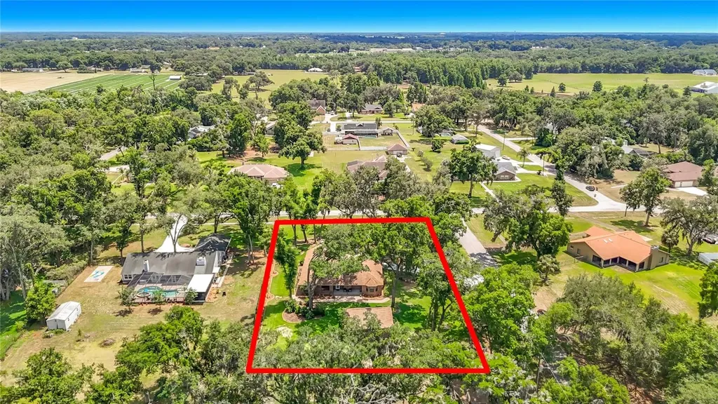 2702 Stafford Oaks Place Plant City FL 33565