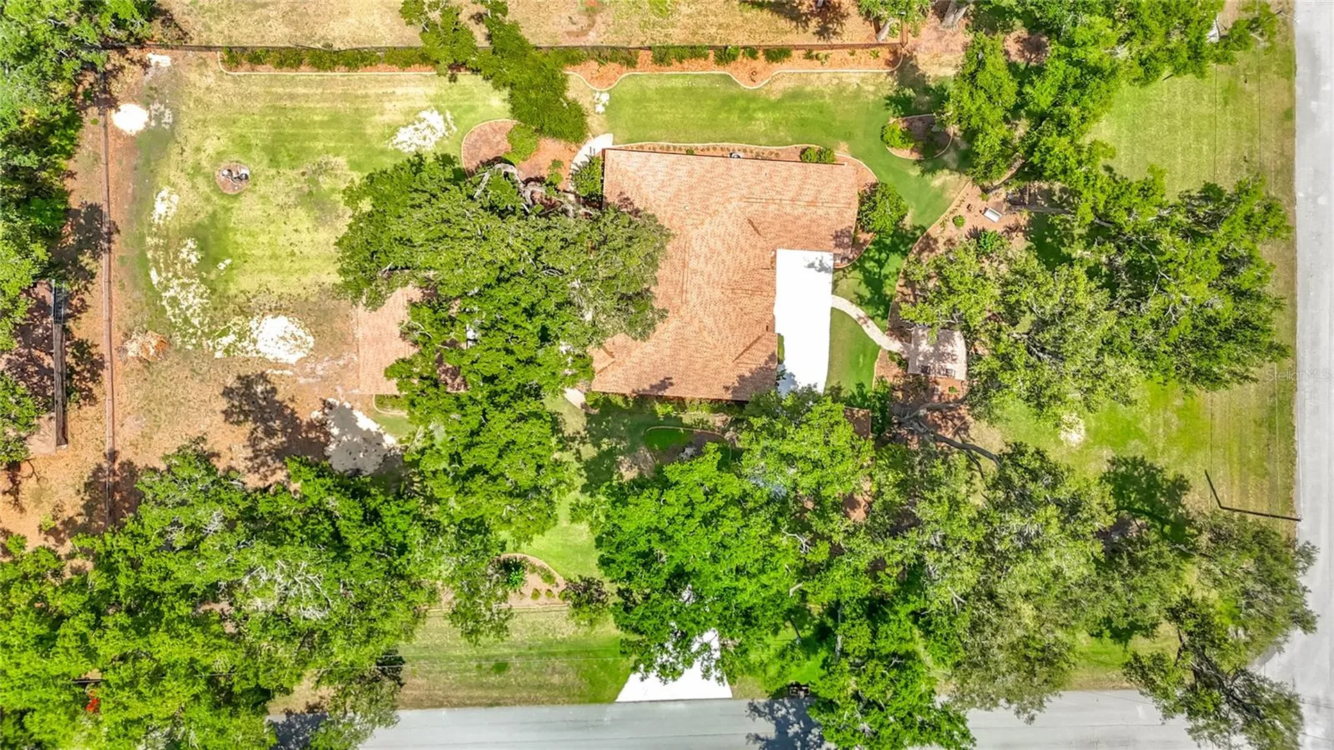2702 Stafford Oaks Place Plant City FL 33565