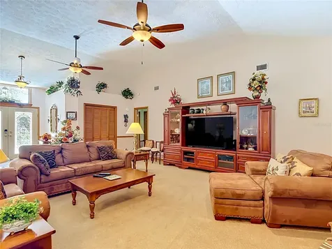 2702 Stafford Oaks Place Plant City FL 33565