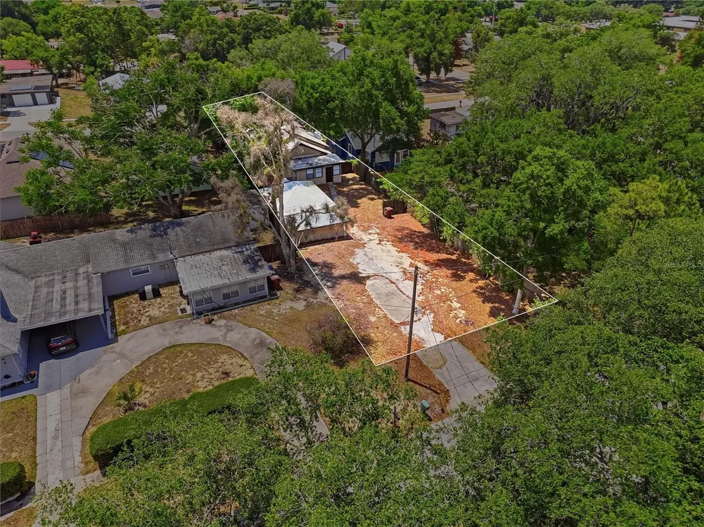 1414 Johns Avenue Haines City FL 33844