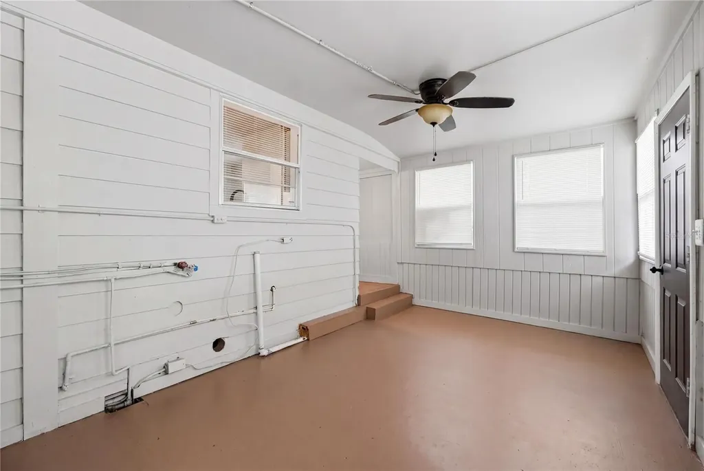 1414 Johns Avenue Haines City FL 33844