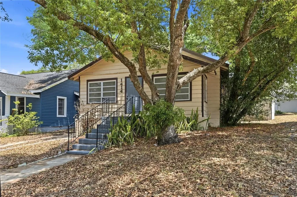1414 Johns Avenue Haines City FL 33844