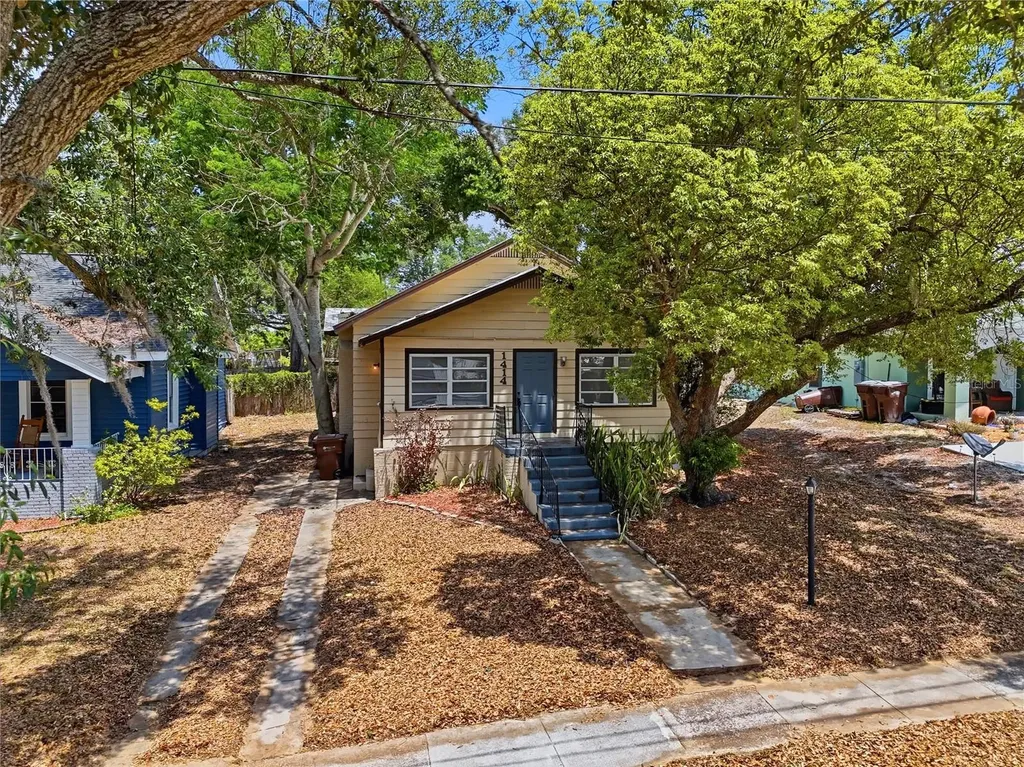 1414 Johns Avenue Haines City FL 33844