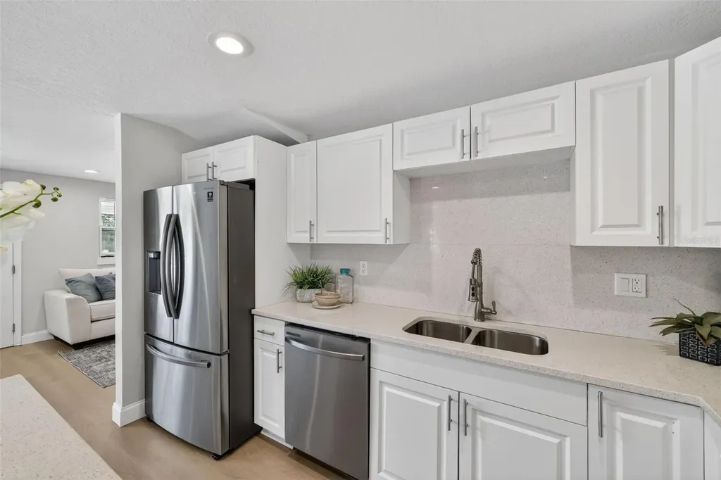 8149 Portulaca Avenue Seminole FL 33777