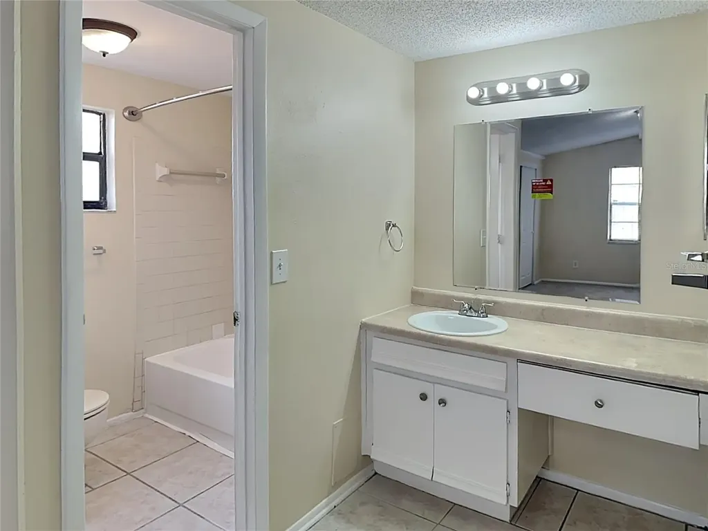 9515 Letterstone Court Tampa FL 33615