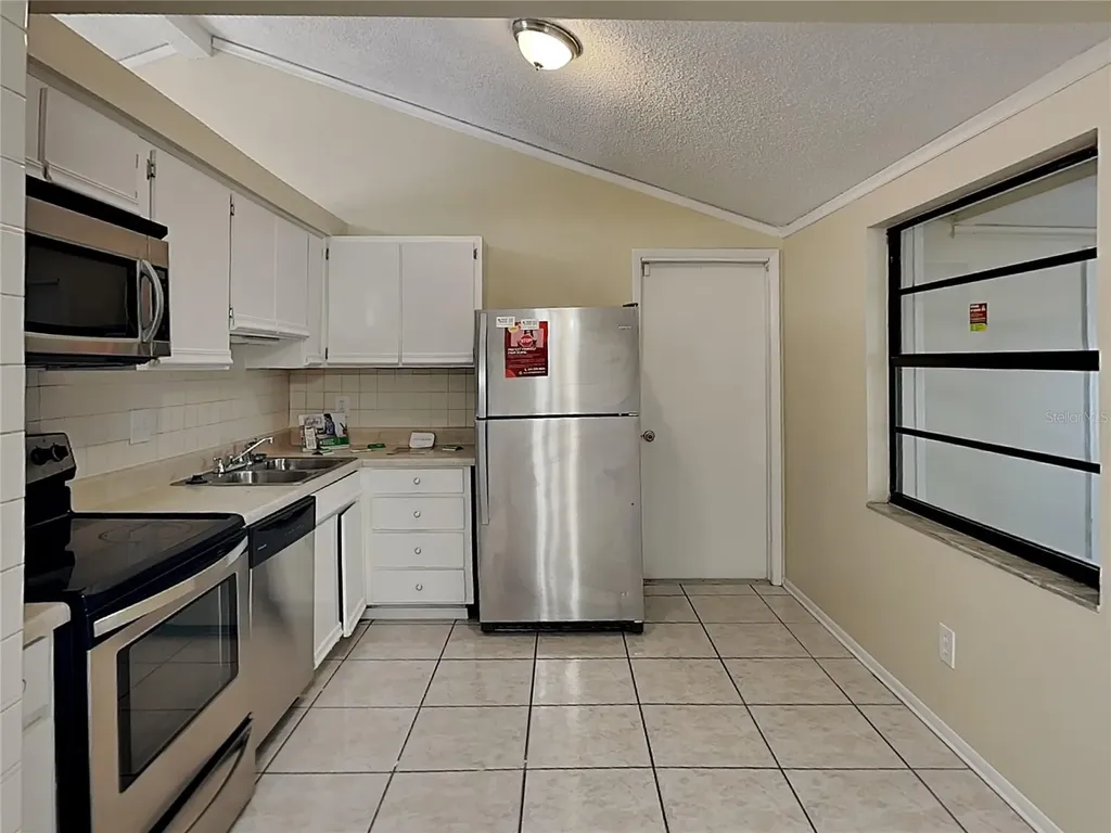 9515 Letterstone Court Tampa FL 33615