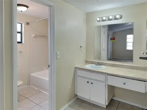 9515 Letterstone Court Tampa FL 33615