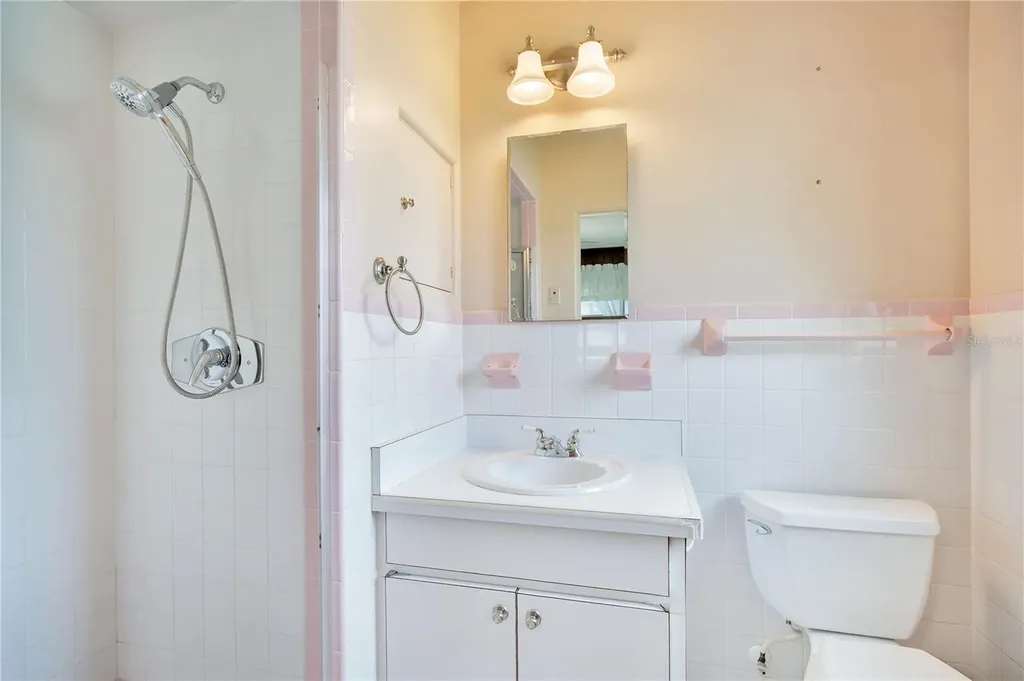 206 Temple Avenue Fern Park FL 32730