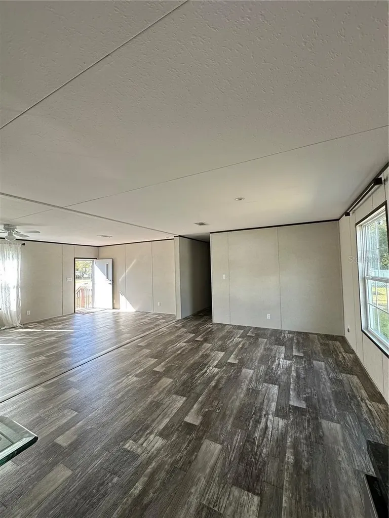 618 1 St Street Polk City FL 33868