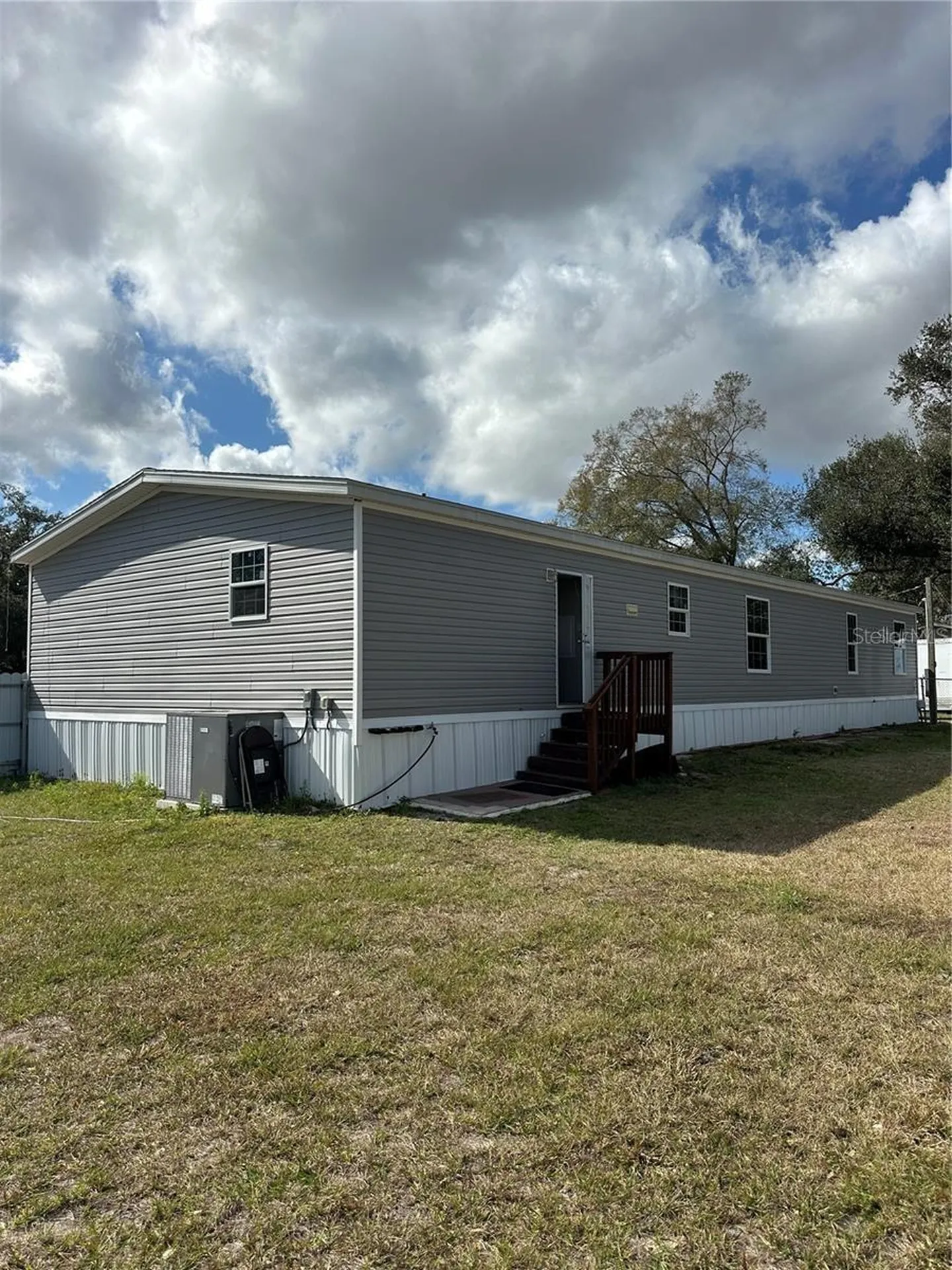 618 1 St Street Polk City FL 33868