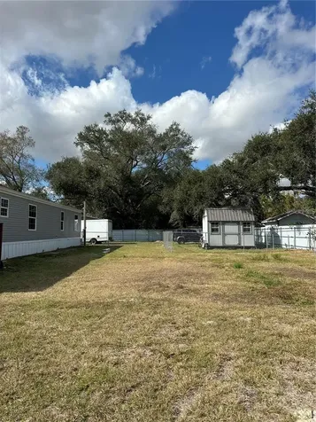 618 1 St Street Polk City FL 33868
