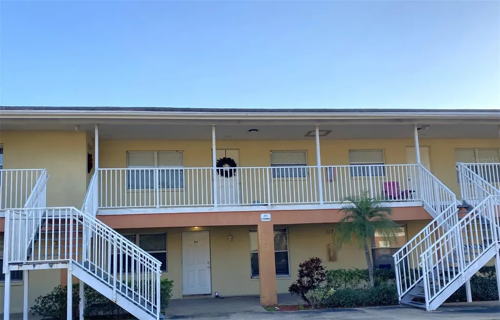 117 N Evergreen Avenue Clearwater FL 33755