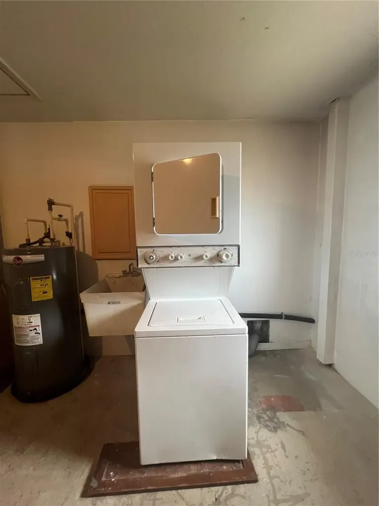 1450 S Biscayne Drive North Port FL 34287