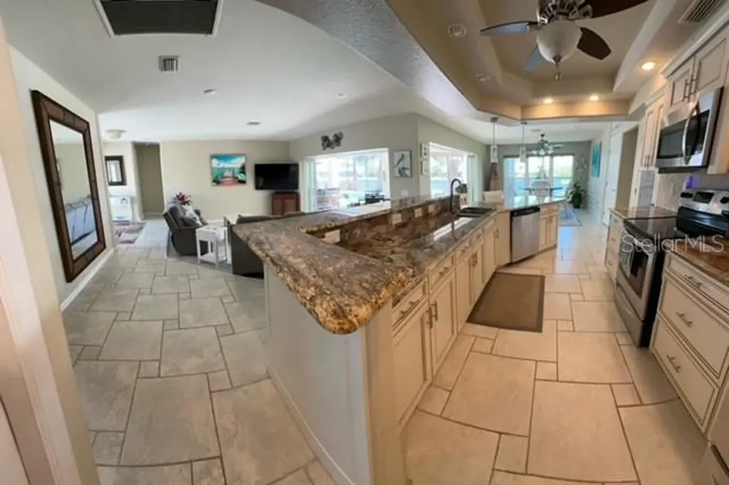 501 Bal Harbor Boulevard Punta Gorda FL 33950