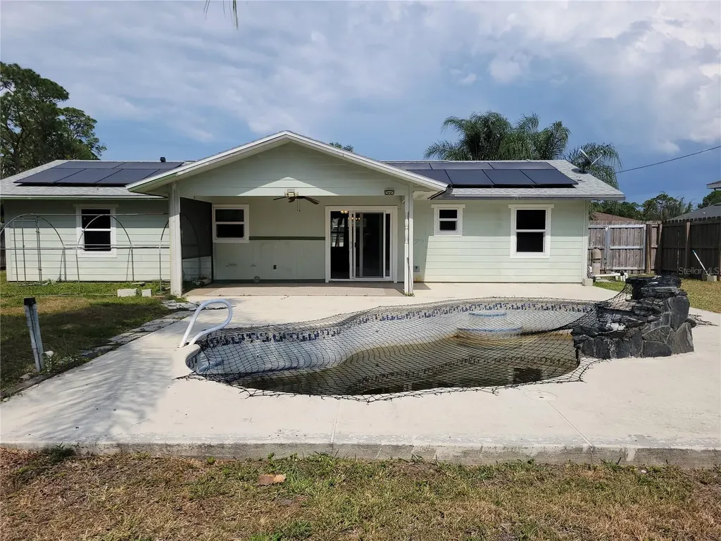 726 Diplomat Avenue SE Palm Bay FL 32909