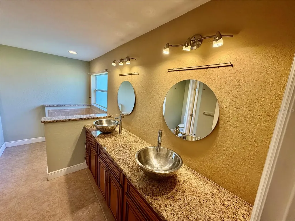 1542 Saddlehorn Drive Lakeland FL 33810