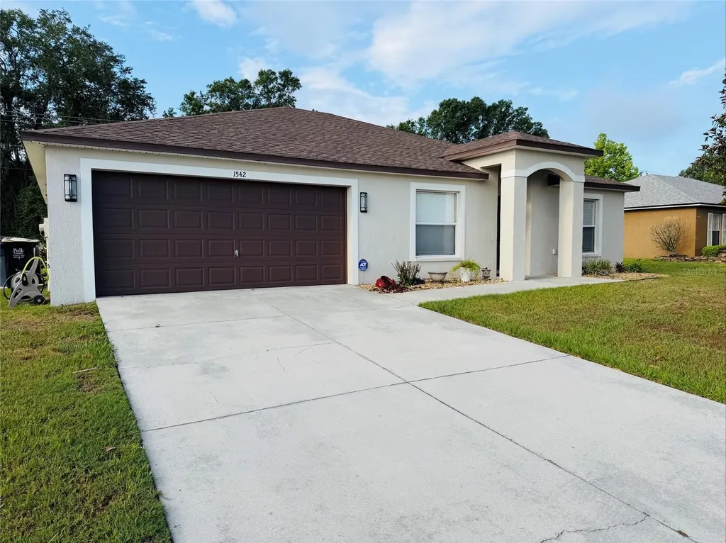 1542 Saddlehorn Drive Lakeland FL 33810
