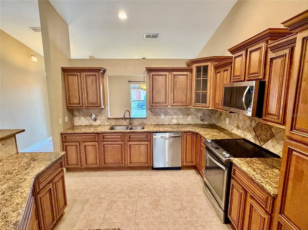 1542 Saddlehorn Drive Lakeland FL 33810