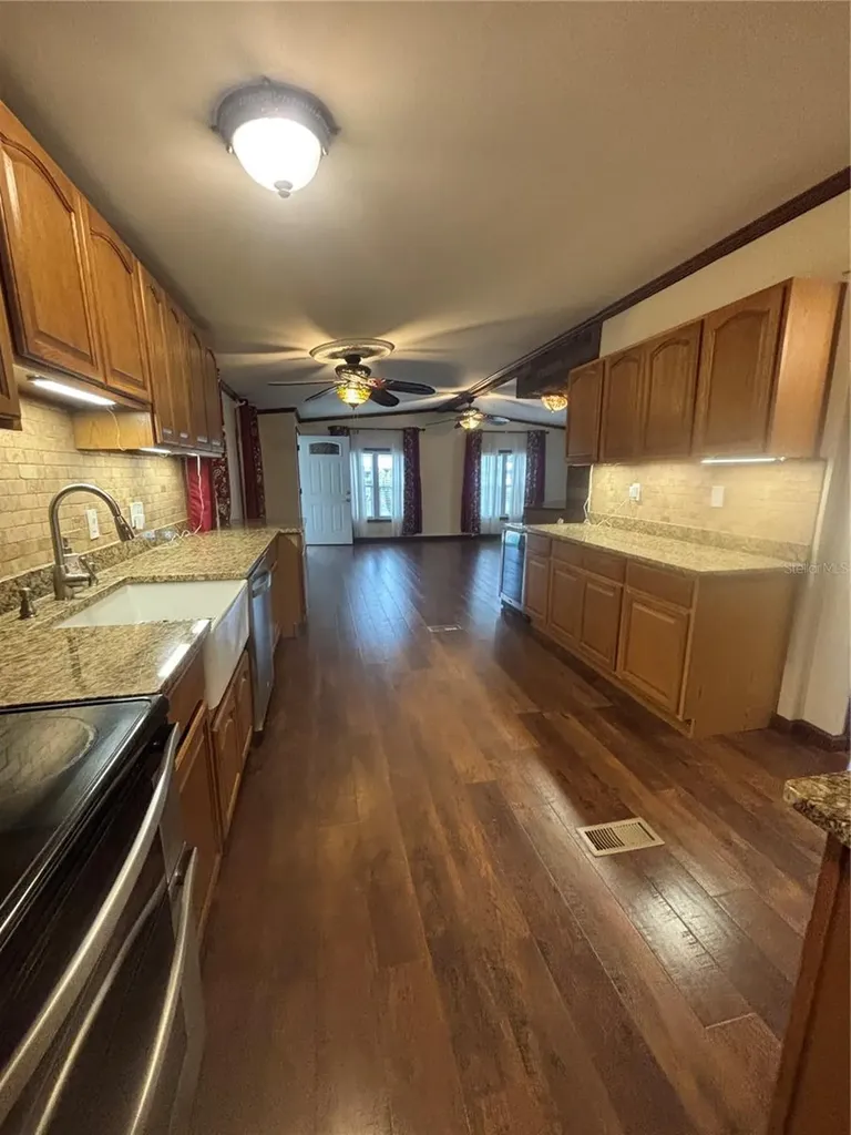 34445 Countryside Drive Wesley Chapel FL 33543