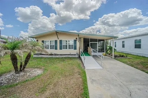 34445 Countryside Drive Wesley Chapel FL 33543