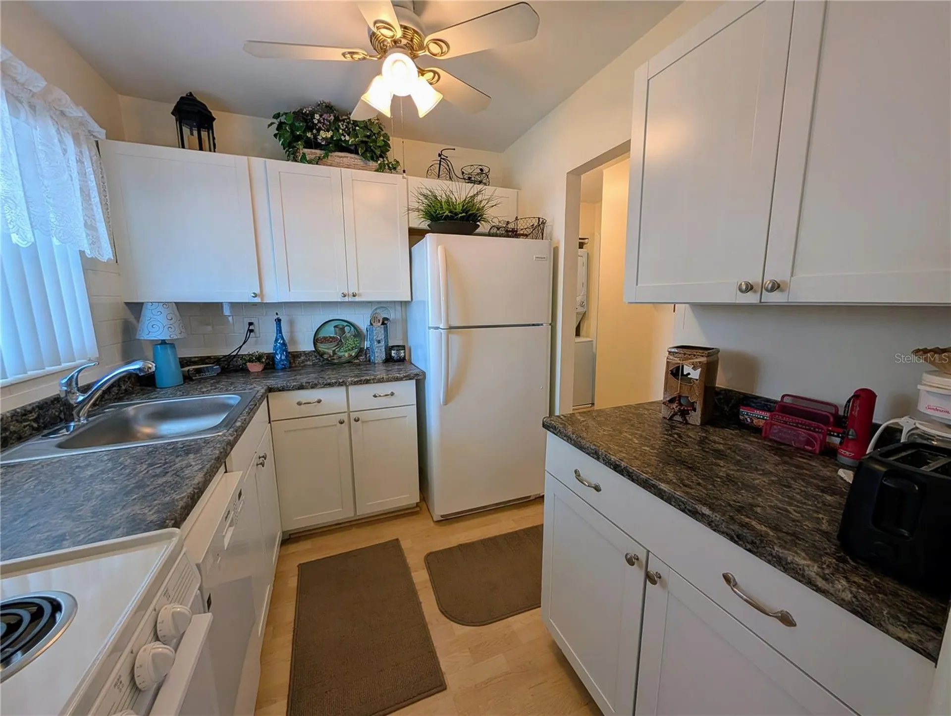 1830 Restful Drive Bradenton FL 34207