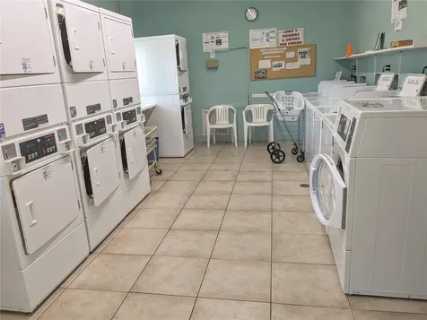 1830 Restful Drive Bradenton FL 34207