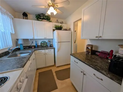 1830 Restful Drive Bradenton FL 34207