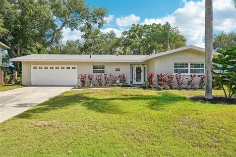 1862 Francis Drive Clearwater FL 33763