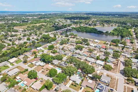 1862 Francis Drive Clearwater FL 33763