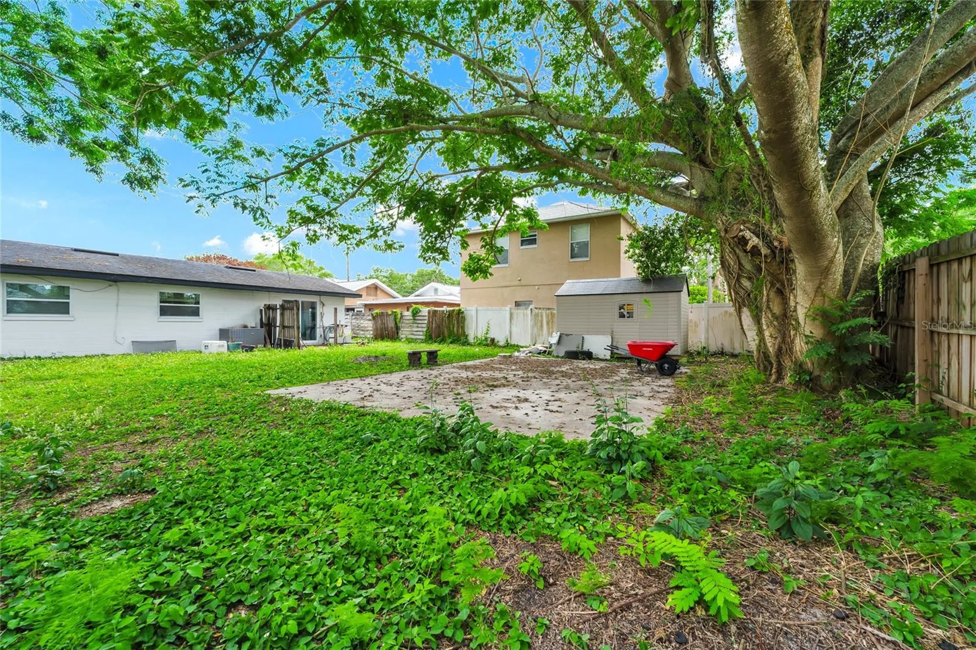 1405 Park Lake Street Orlando FL 32803