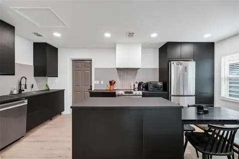 1405 Park Lake Street Orlando FL 32803
