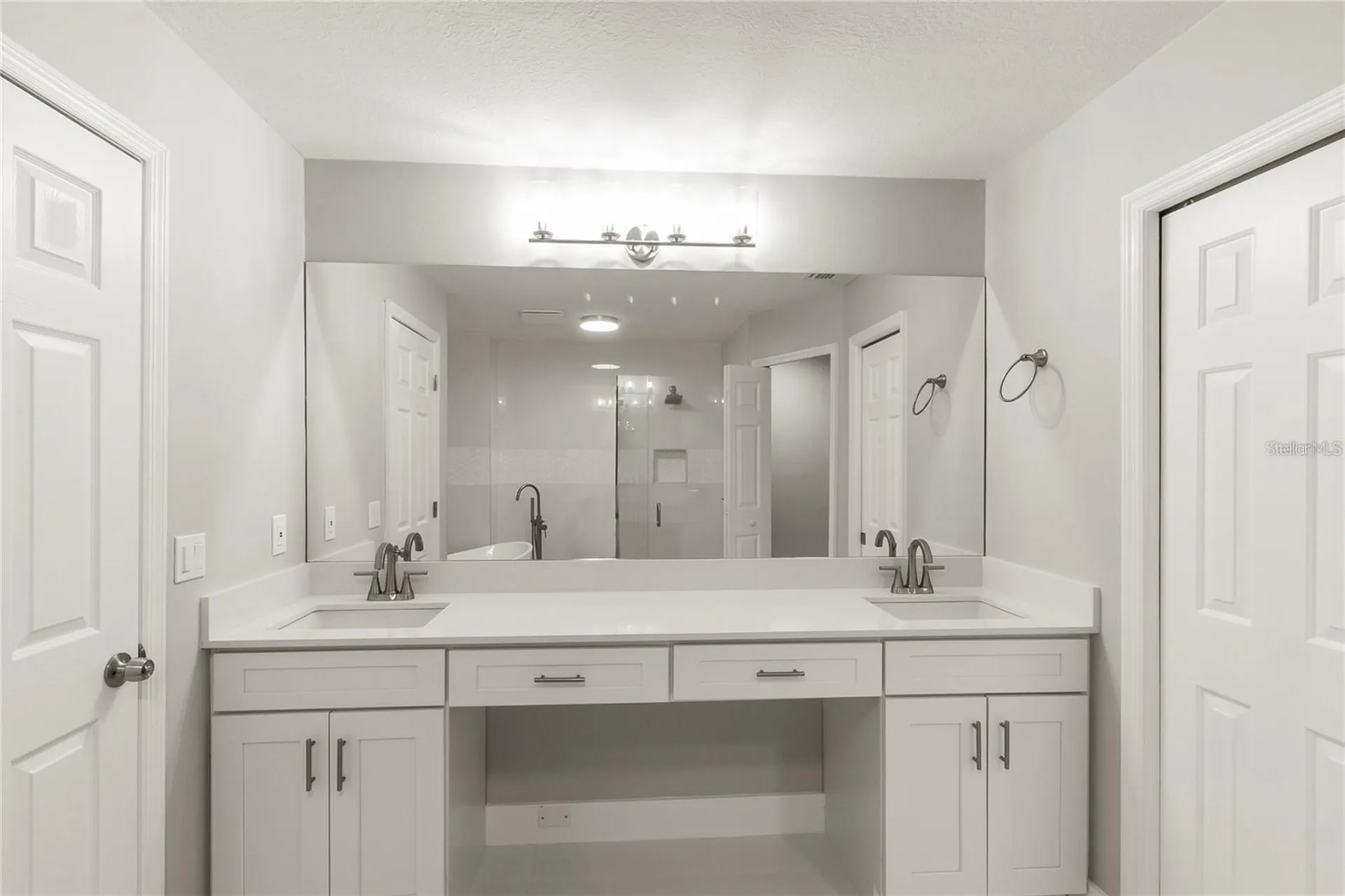 8044 Sandpoint Boulevard Orlando FL 32819
