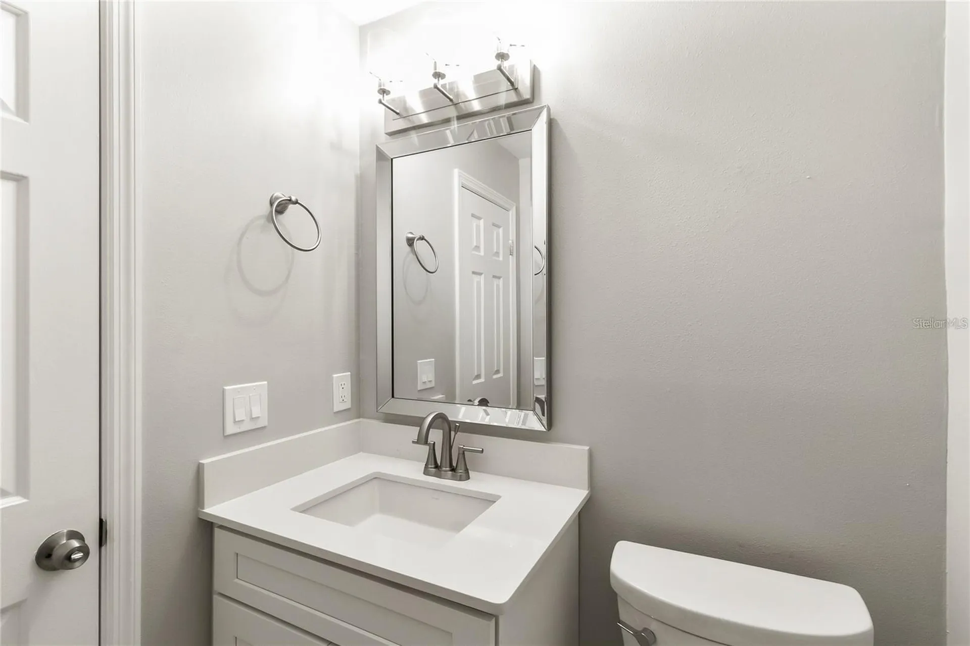 8044 Sandpoint Boulevard Orlando FL 32819