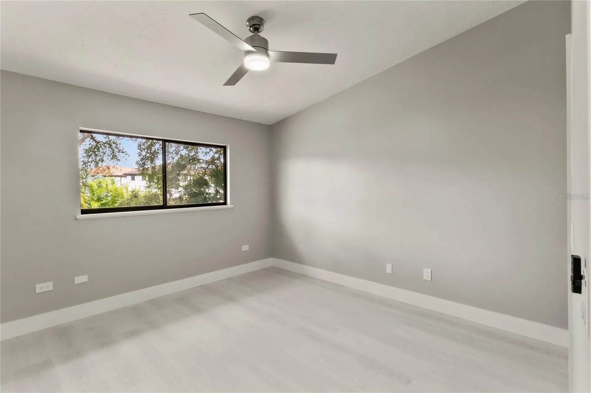 8044 Sandpoint Boulevard Orlando FL 32819