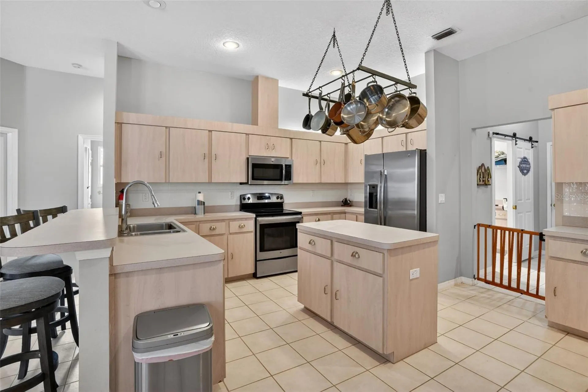 9363 Tooke Shore Drive Weeki Wachee FL 34613