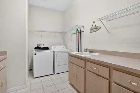 9363 Tooke Shore Drive Weeki Wachee FL 34613