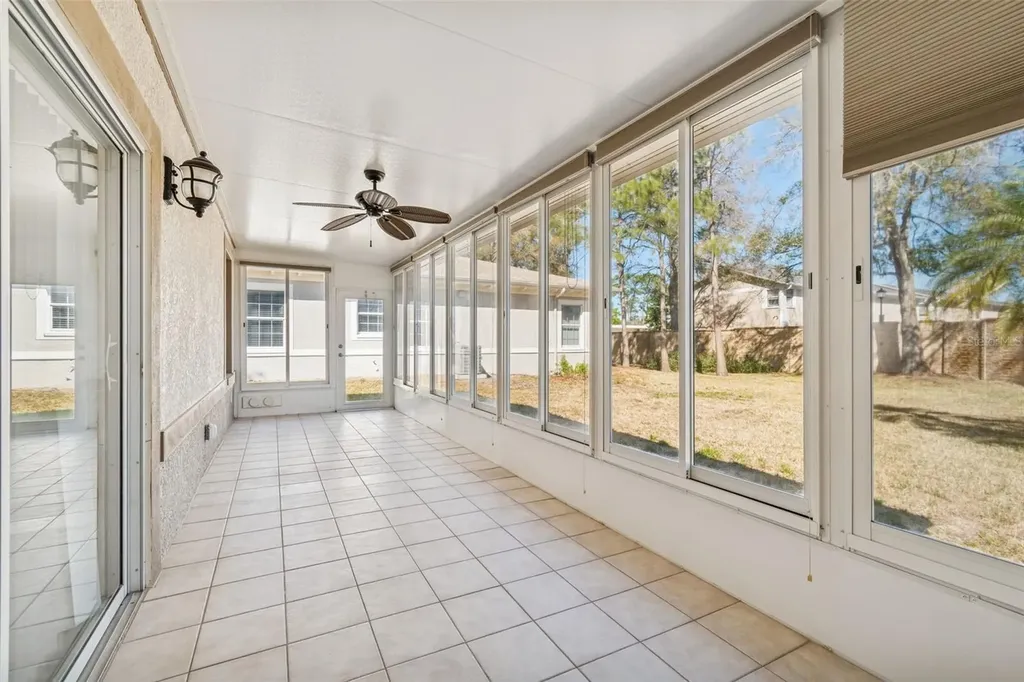 12715 Taylor Nicolas Drive Tampa FL 33612