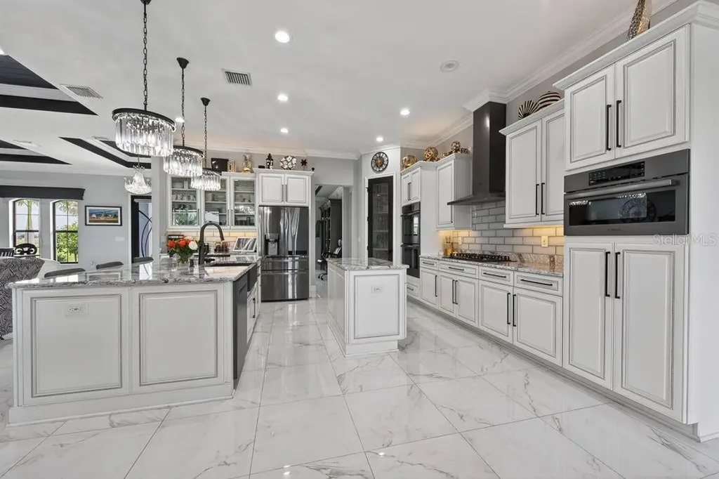 5220 Lake Venice Drive Wimauma FL 33598