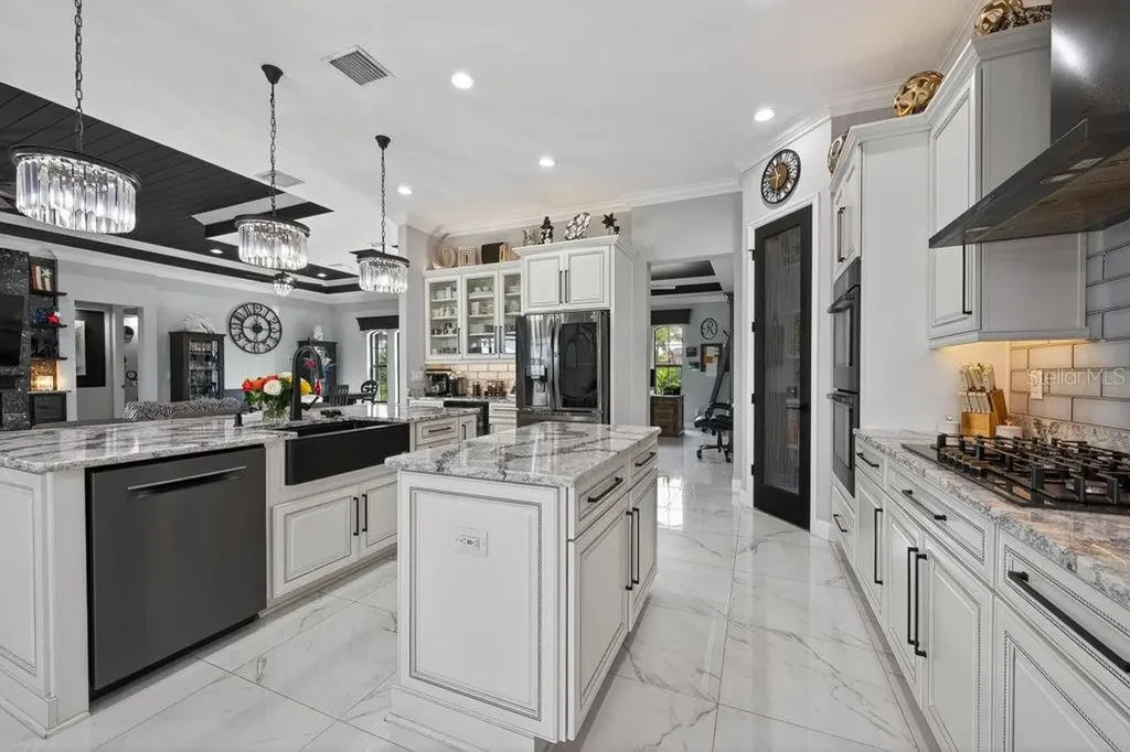 5220 Lake Venice Drive Wimauma FL 33598