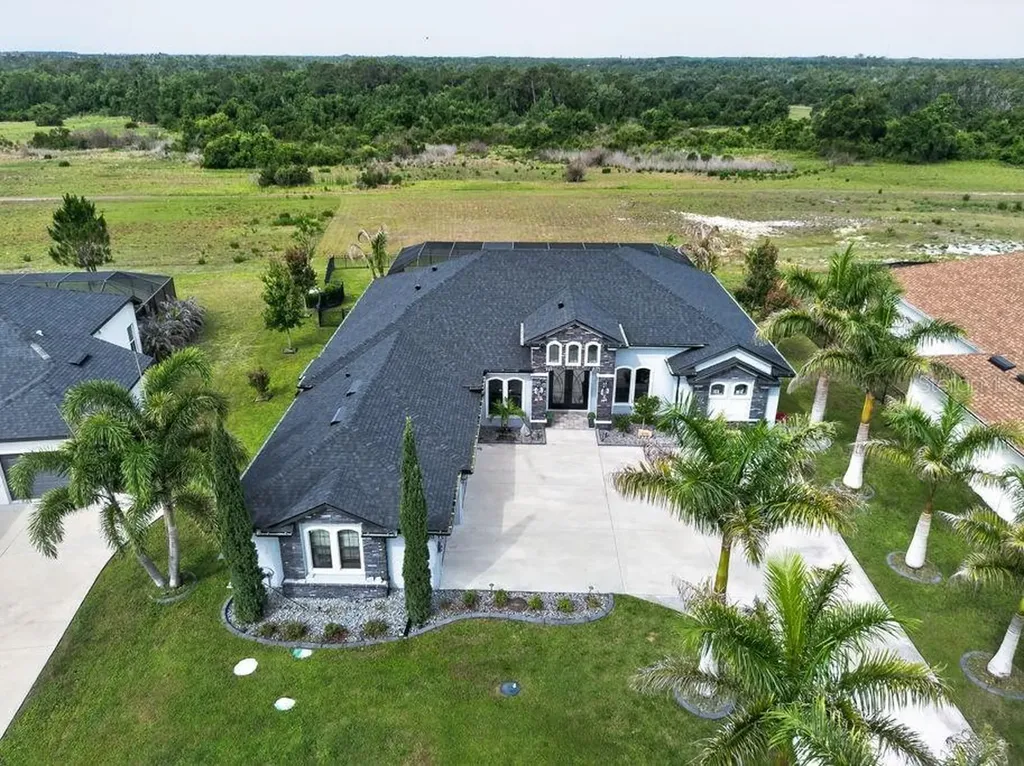 5220 Lake Venice Drive Wimauma FL 33598