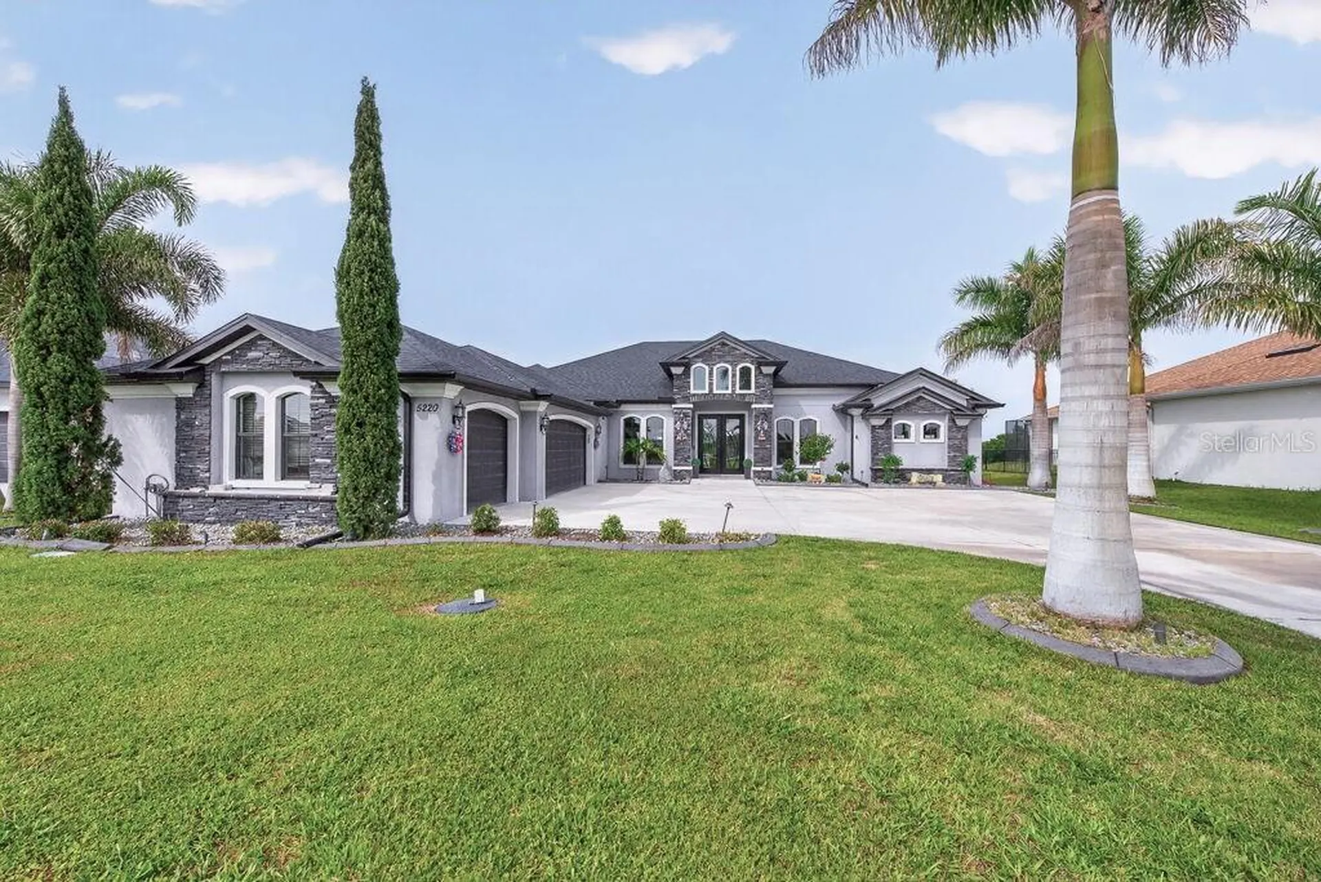 5220 Lake Venice Drive Wimauma FL 33598