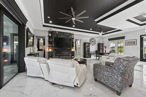 5220 Lake Venice Drive Wimauma FL 33598