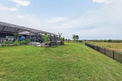 5220 Lake Venice Drive Wimauma FL 33598