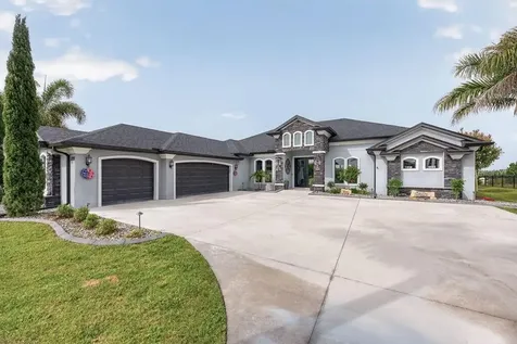 5220 Lake Venice Drive Wimauma FL 33598