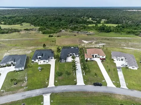 5220 Lake Venice Drive Wimauma FL 33598
