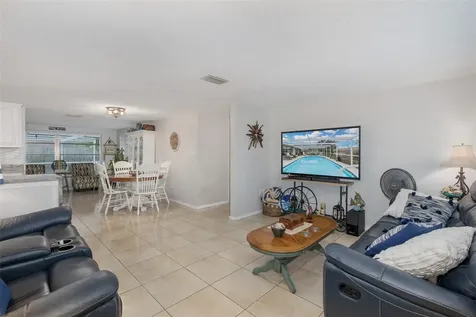 10117 Gardenia Lane Port Richey FL 34668