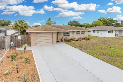 10117 Gardenia Lane Port Richey FL 34668