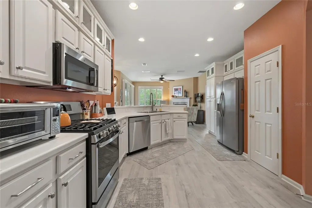 1226 Heron Point Way Deland FL 32724